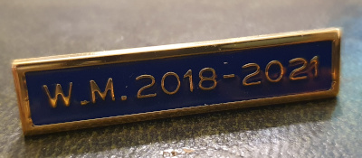 Breast Jewel Middle Date Bar 'WM 2018-2021 - Gilt on Enamel - Click Image to Close
